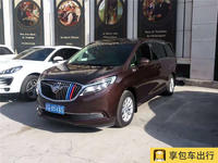 6座别克GL8小型商务车