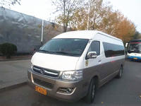 13座金龙大型商务车