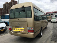 22座金旅中巴车