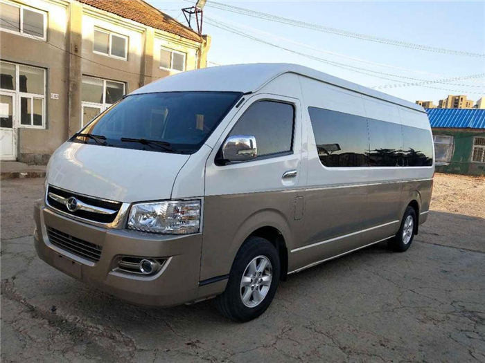 14座海狮商务车大型商务车（可坐乘客14人）