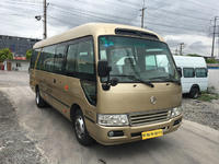 22座金旅中巴车