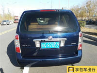 6座别克小型商务车