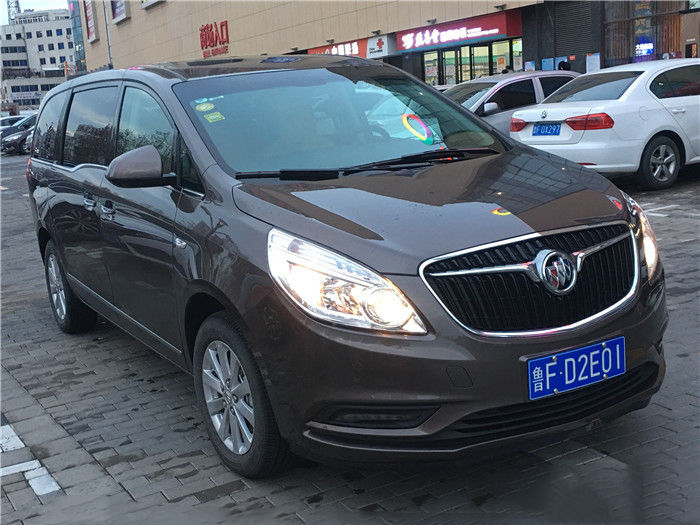 6座别克GL8小型商务车（可坐乘客6人）