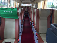 36座宇通大巴车