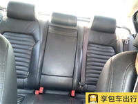 4座帕萨特小型商务车